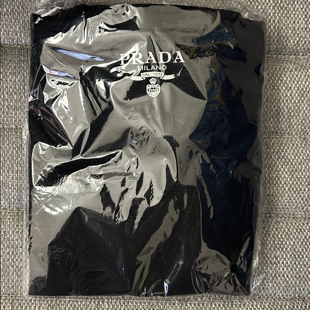 Prada Canvas Black L’ Homme Tote Bag - Picture 4 of 6
